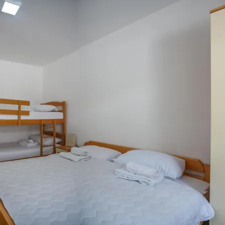 Petrovic דירה קופאוניק